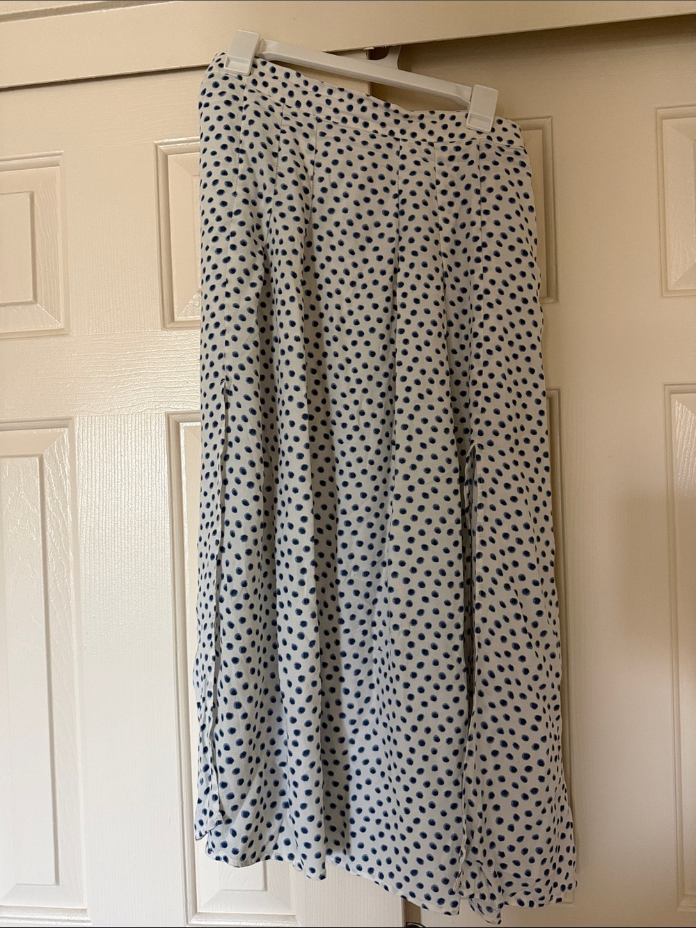 H&M White Midi Skirt with Navy Polka Dots